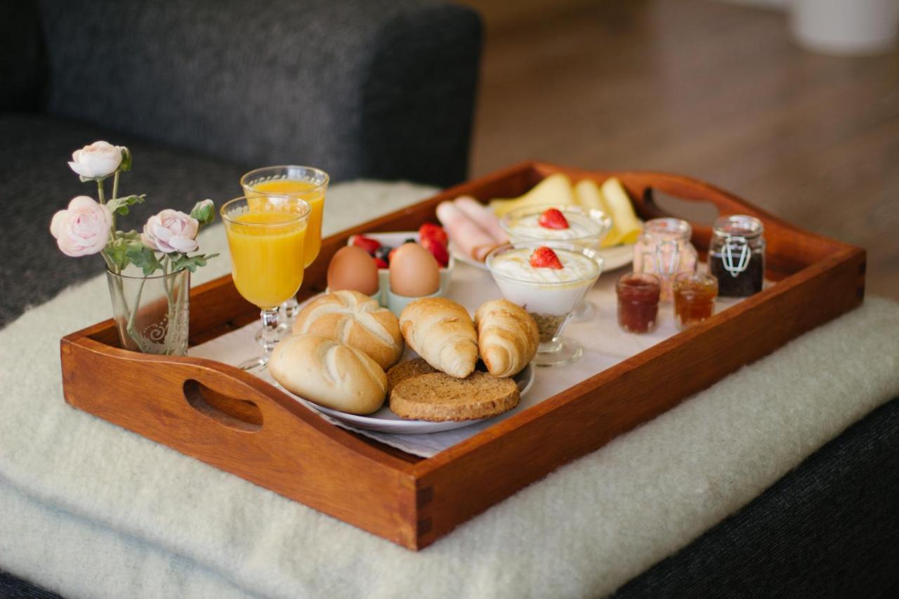 T'Hus Bed & Breakfast Katlijk 외부 사진