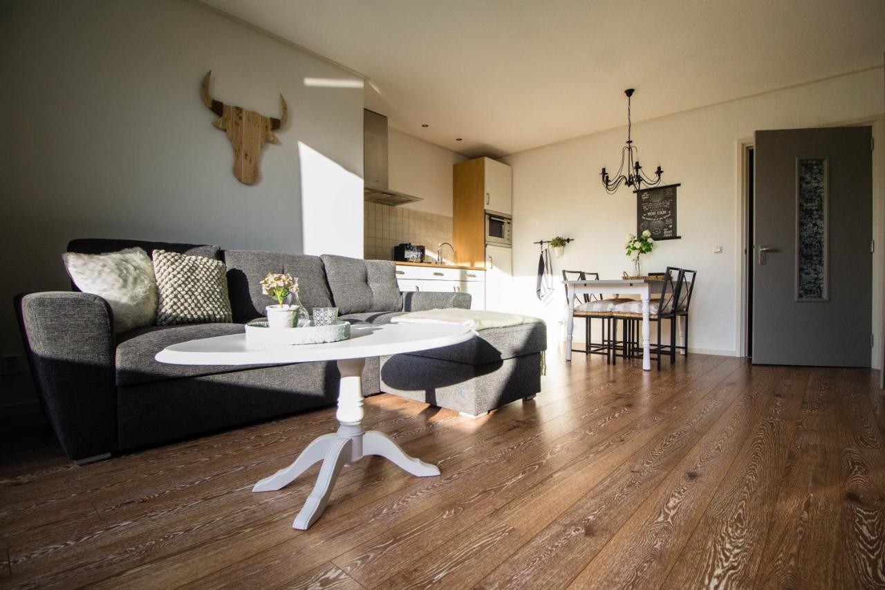 T'Hus Bed & Breakfast Katlijk 외부 사진