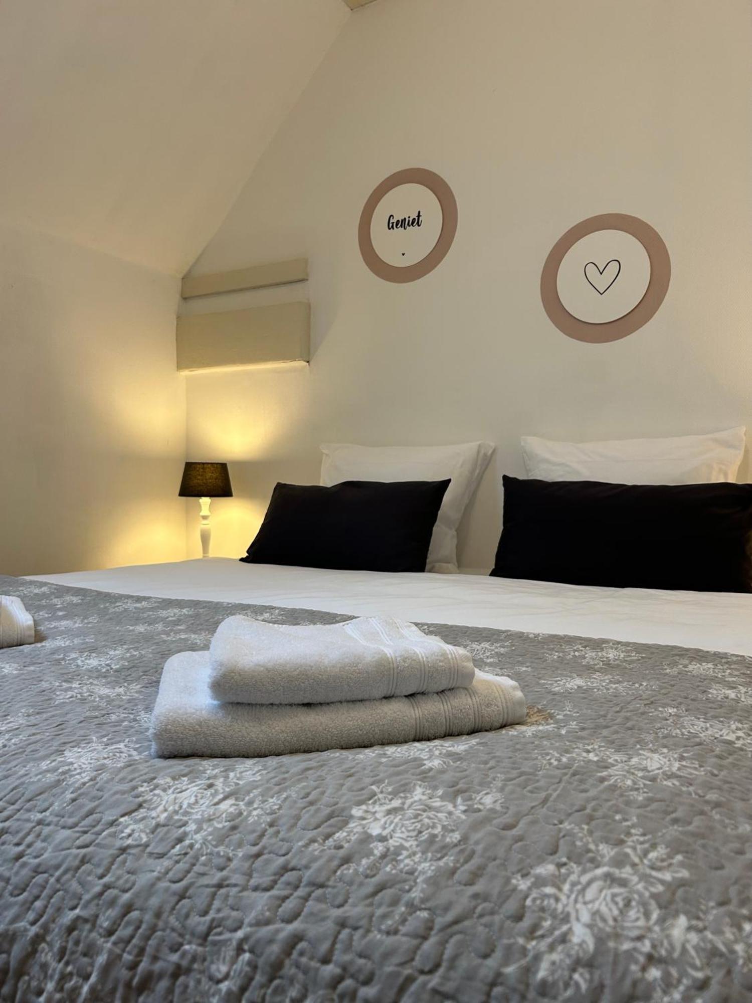 T'Hus Bed & Breakfast Katlijk 외부 사진